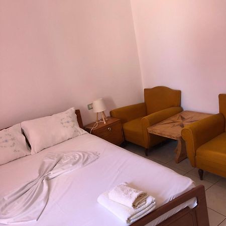 Sotiri Rooms Sarandë Eksteriør billede