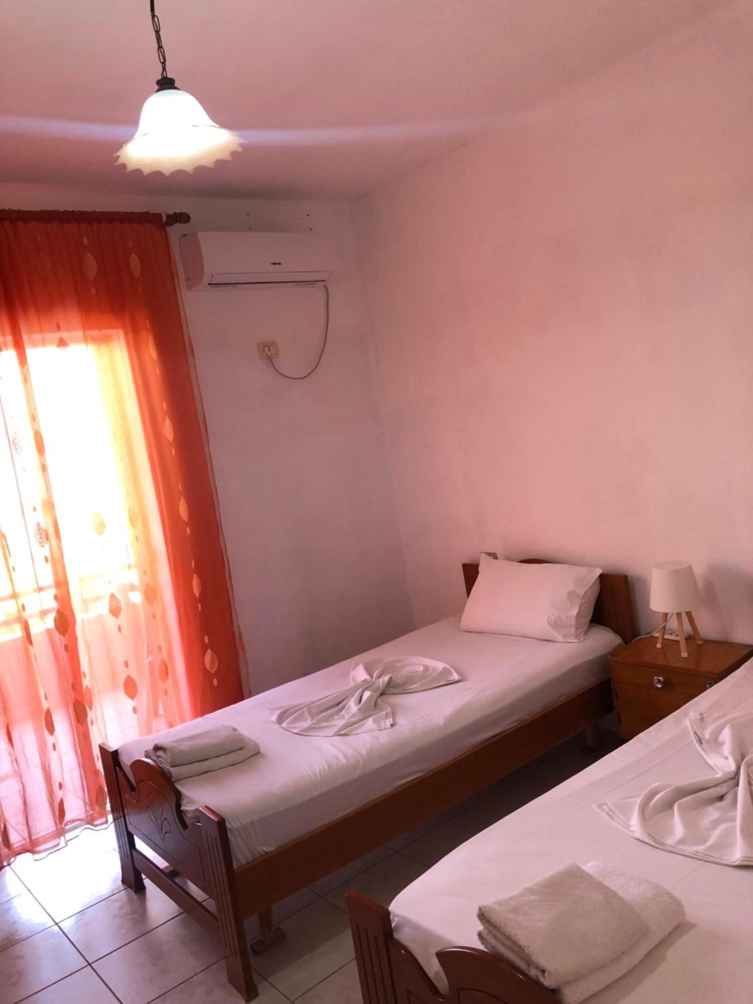 Sotiri Rooms Sarandë Eksteriør billede